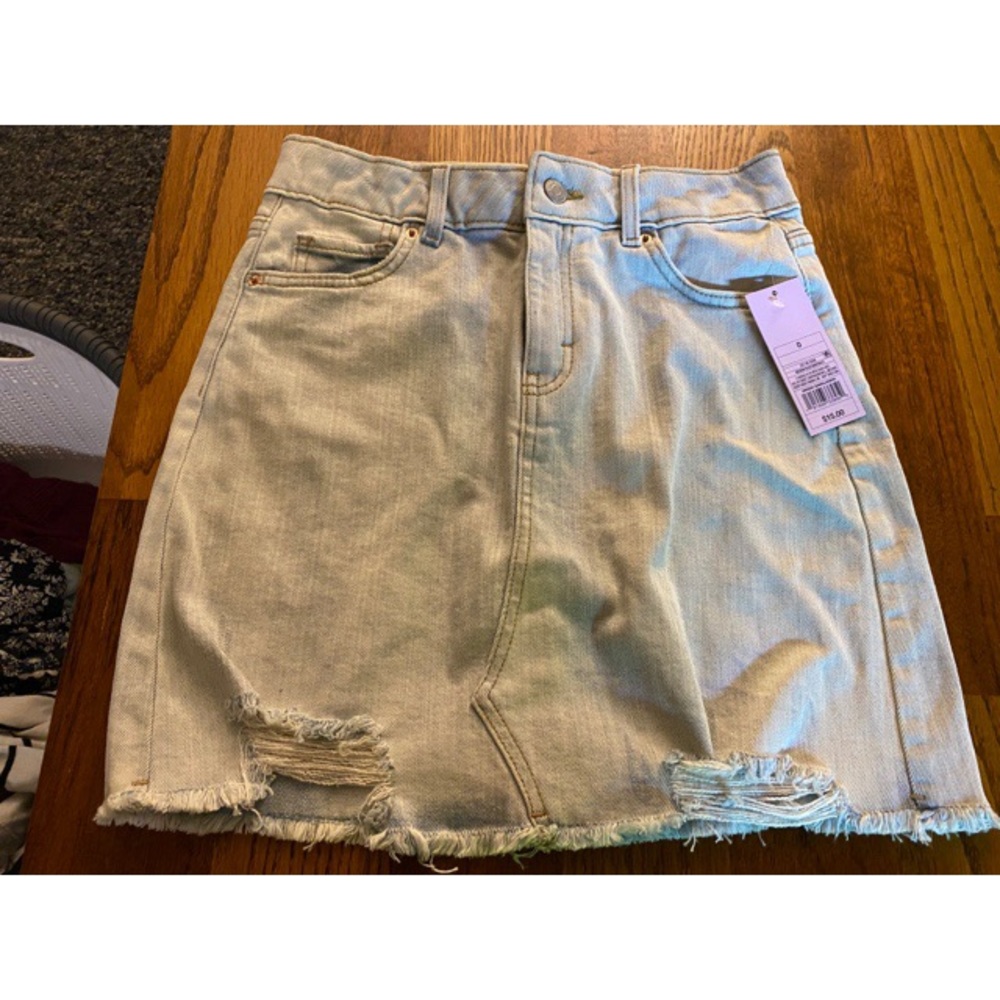 BNWT Ripped Jean Skirt